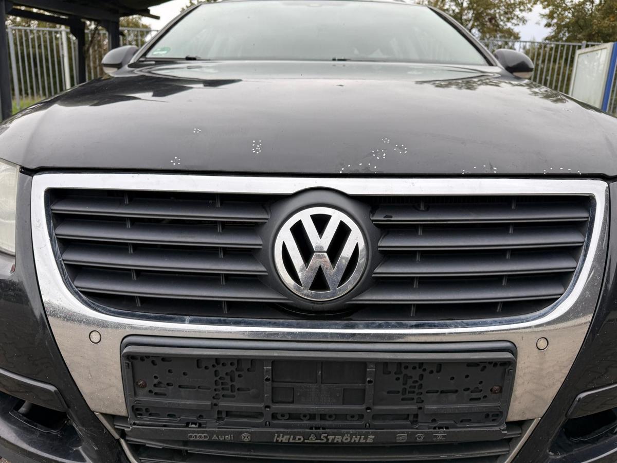 VW Passat 3C original Kühlergrill chrom BJ10